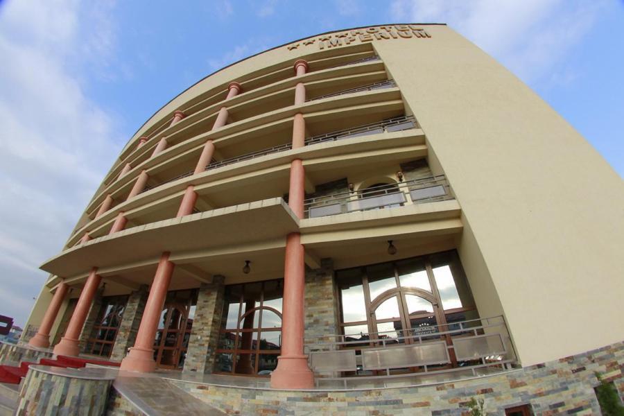 Hotel Imperium Σουκεάβα Εξωτερικό φωτογραφία